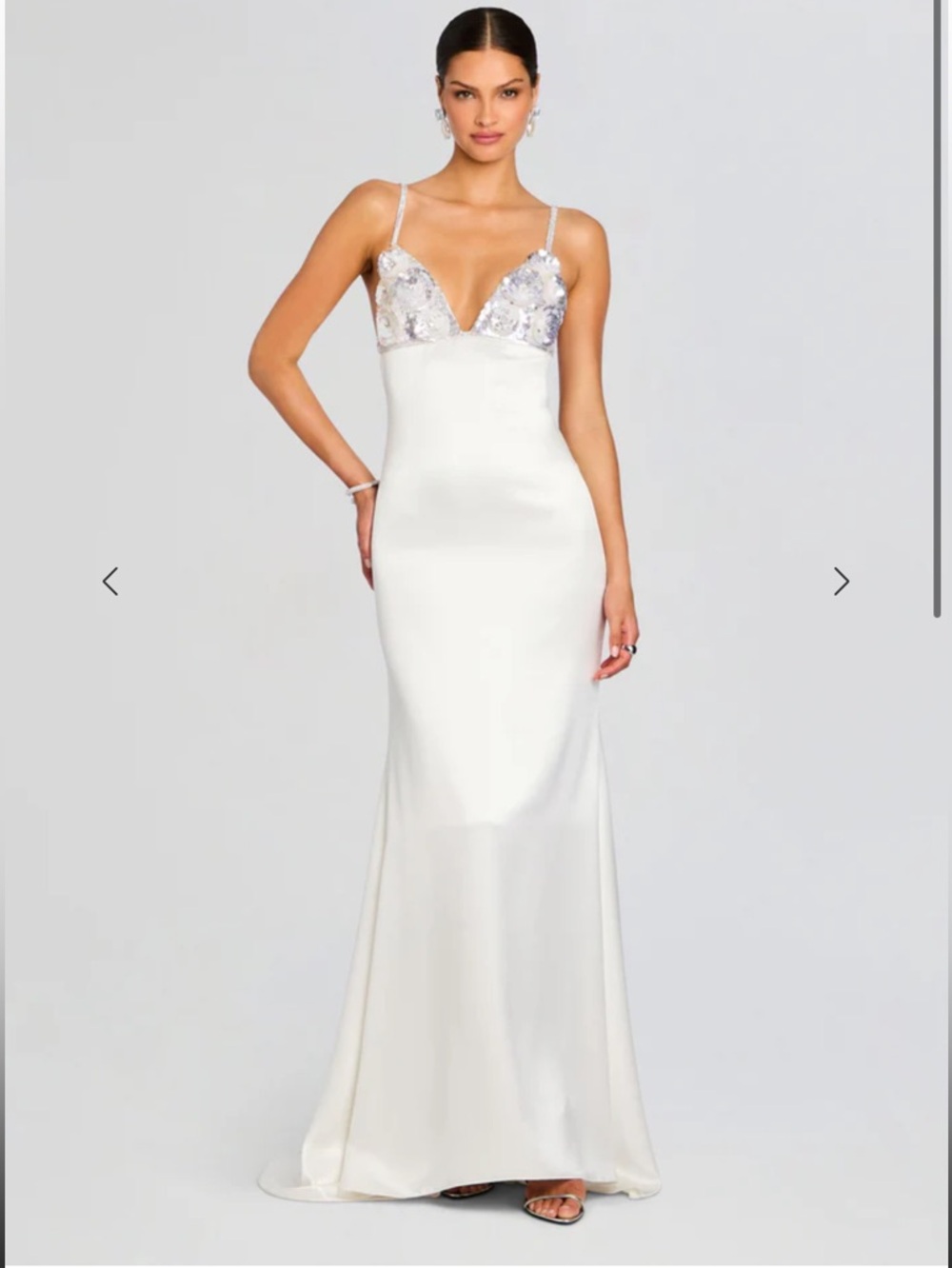 Oline Embroidered Dress Retrofete